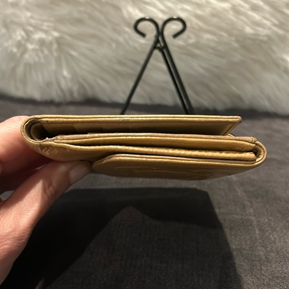 Chanel Authentic Classic Vintage Interlocking CC Logo Small Snap Bifold Wallet - Picture 5 of 10